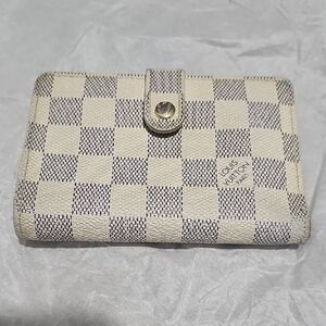 Authentic Louis Vuitton Cream and Gray Checkered Women's Wallet